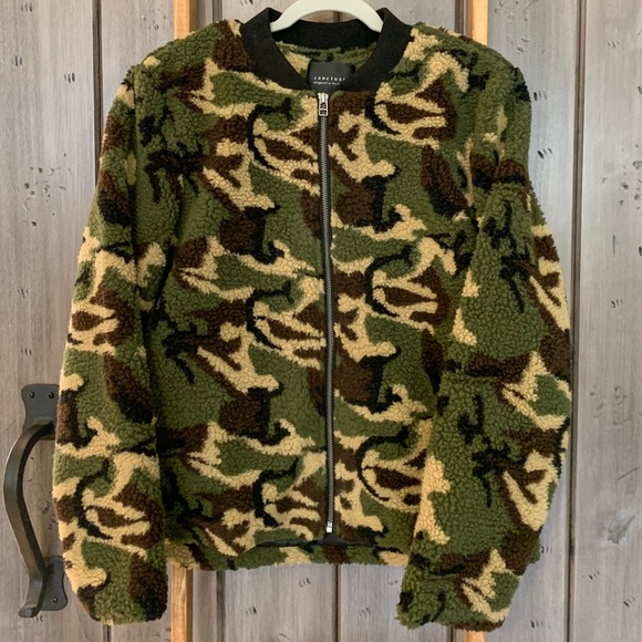 NWT Sanctuary Camo Teddy Bear Sherpa Bomber Jacket - Picture 4 of 8